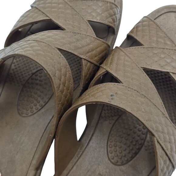 Women's - Okabashi Brown Cross Strap Slide Sandals, Size Large - Picture 8 of 12